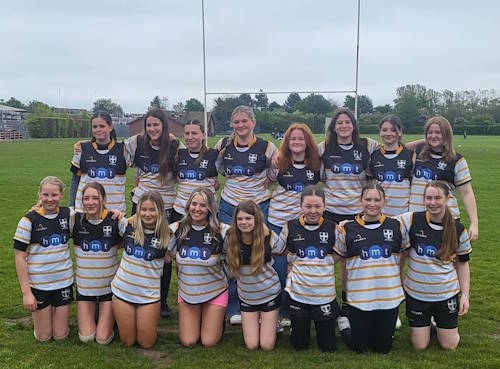 Image of girls' U16s team